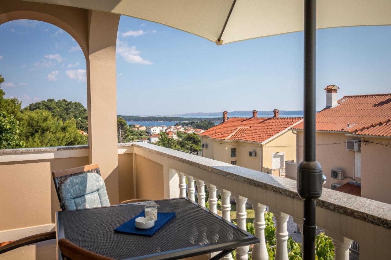 Katarina Apartments Rab Town Zewnętrze zdjęcie