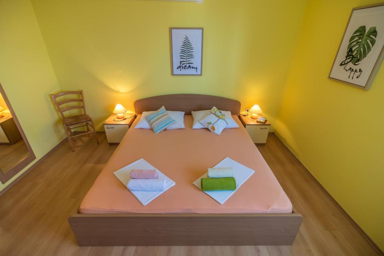 Katarina Apartments Rab Town Zewnętrze zdjęcie